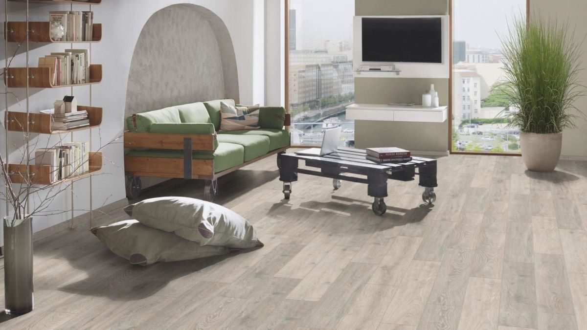 Ламинат "Kronospan" Super Natural Classic Дуб Колорадо 5543 (1285*192*8 мм) — купить в Каменске-Уральском