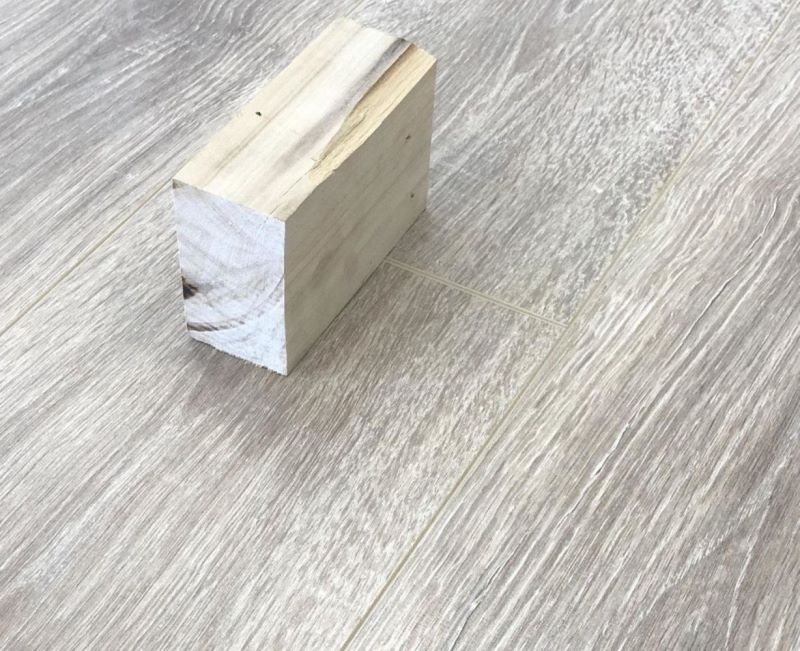 Ламинат "SunFloor" 8/32 4V Дуб Джонсон 32 (1380*193*8 мм) — купить в Каменске-Уральском