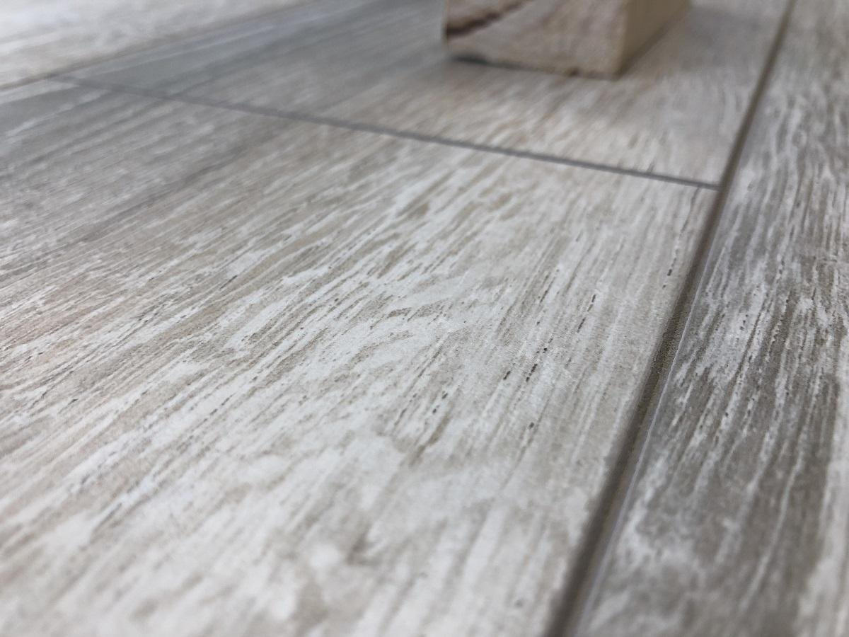 Ламинат "SunFloor" 8/33 4NV Сосна Тахо 52 (1380*159*8 мм) — купить в Каменске-Уральском